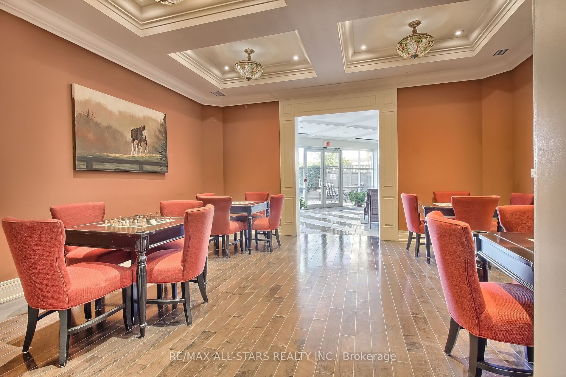 80 Burns Blvd, #208