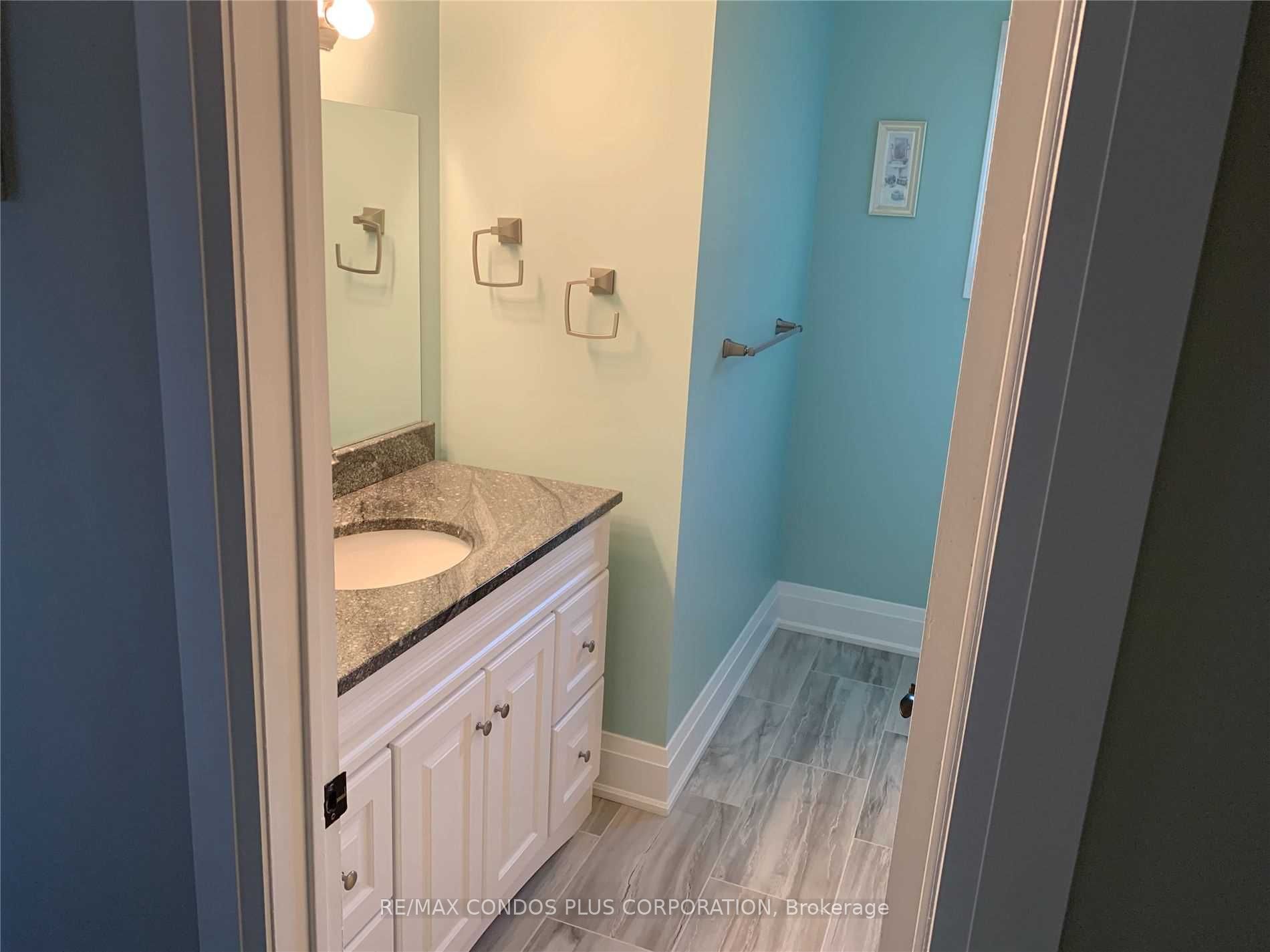51 Sandy Lane