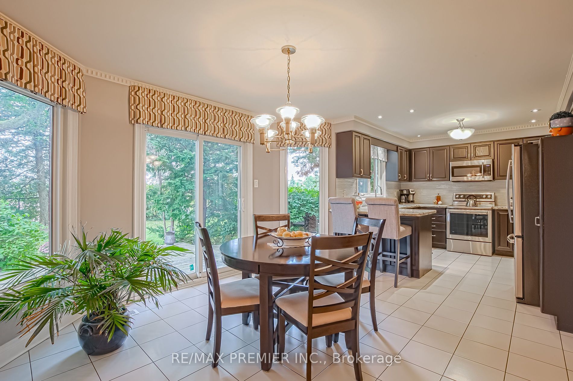 42 Woolacott Rd