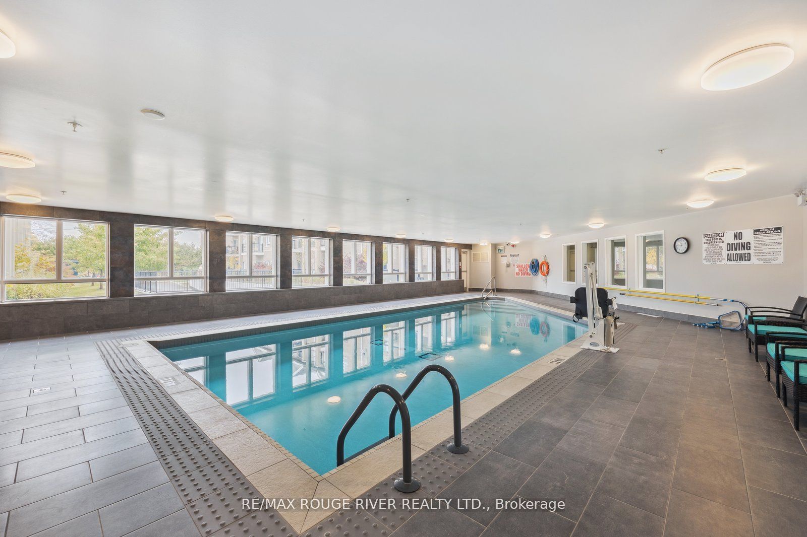 481 Rupert Ave, #405