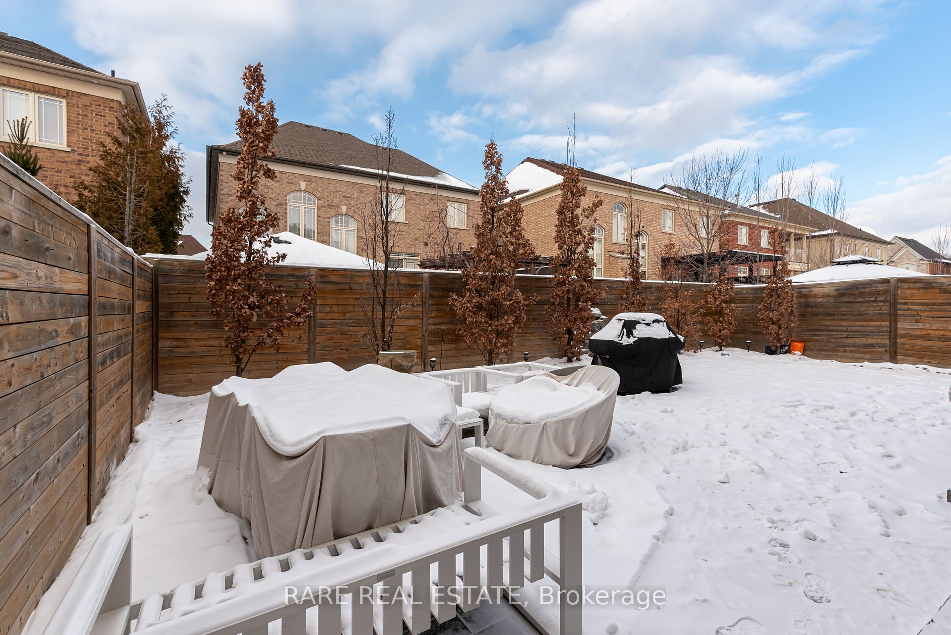105 Chesney Crescent, #Lower