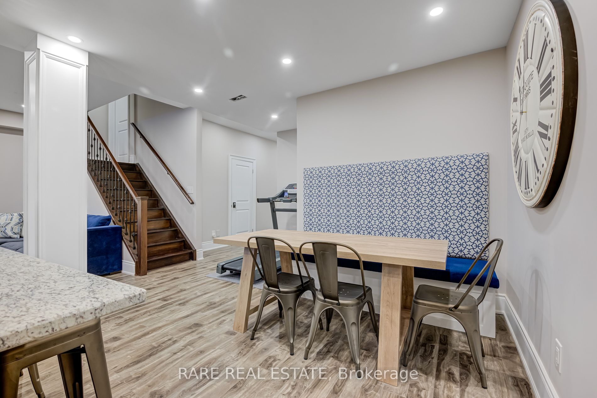 105 Chesney Crescent, #Lower