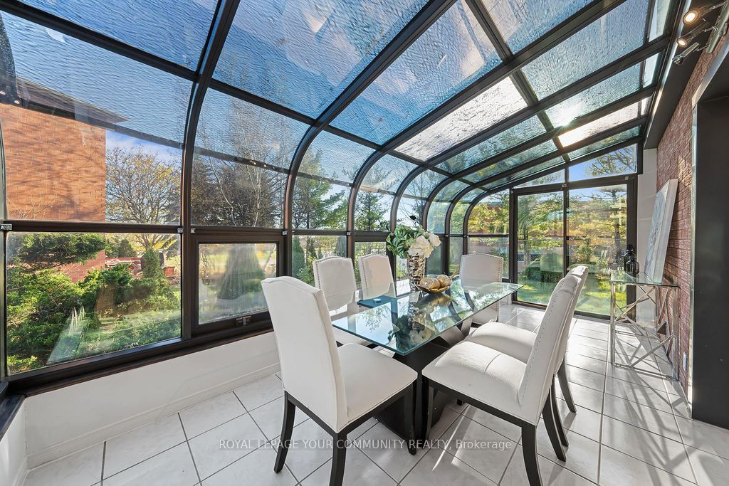 31 Viewmark Drive