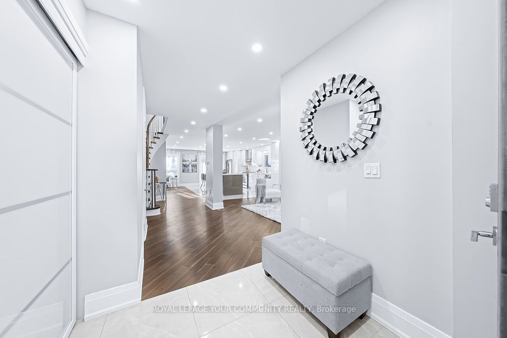 31 Viewmark Drive