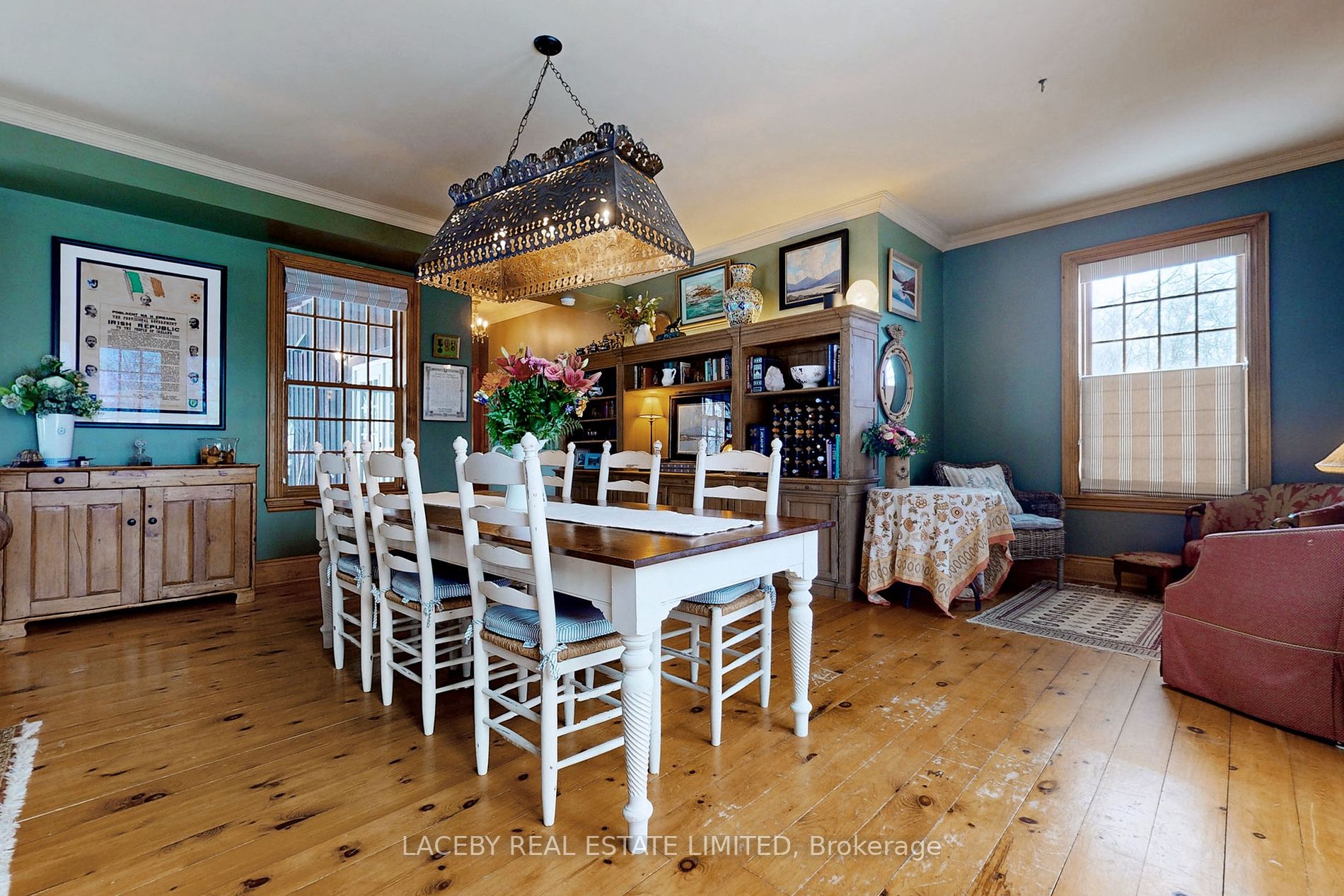 352 Kettleby Rd