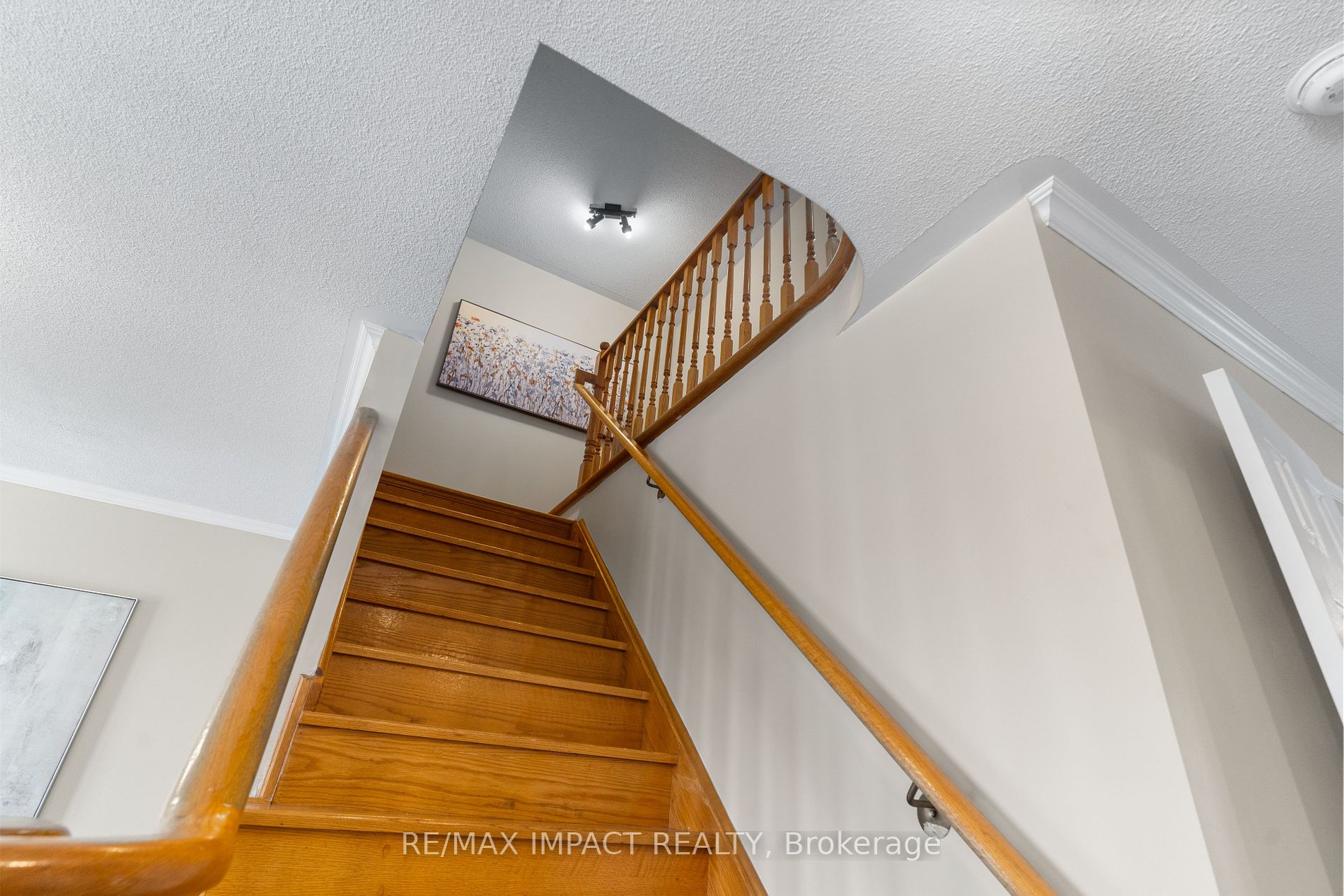8572 Martin Grove Road