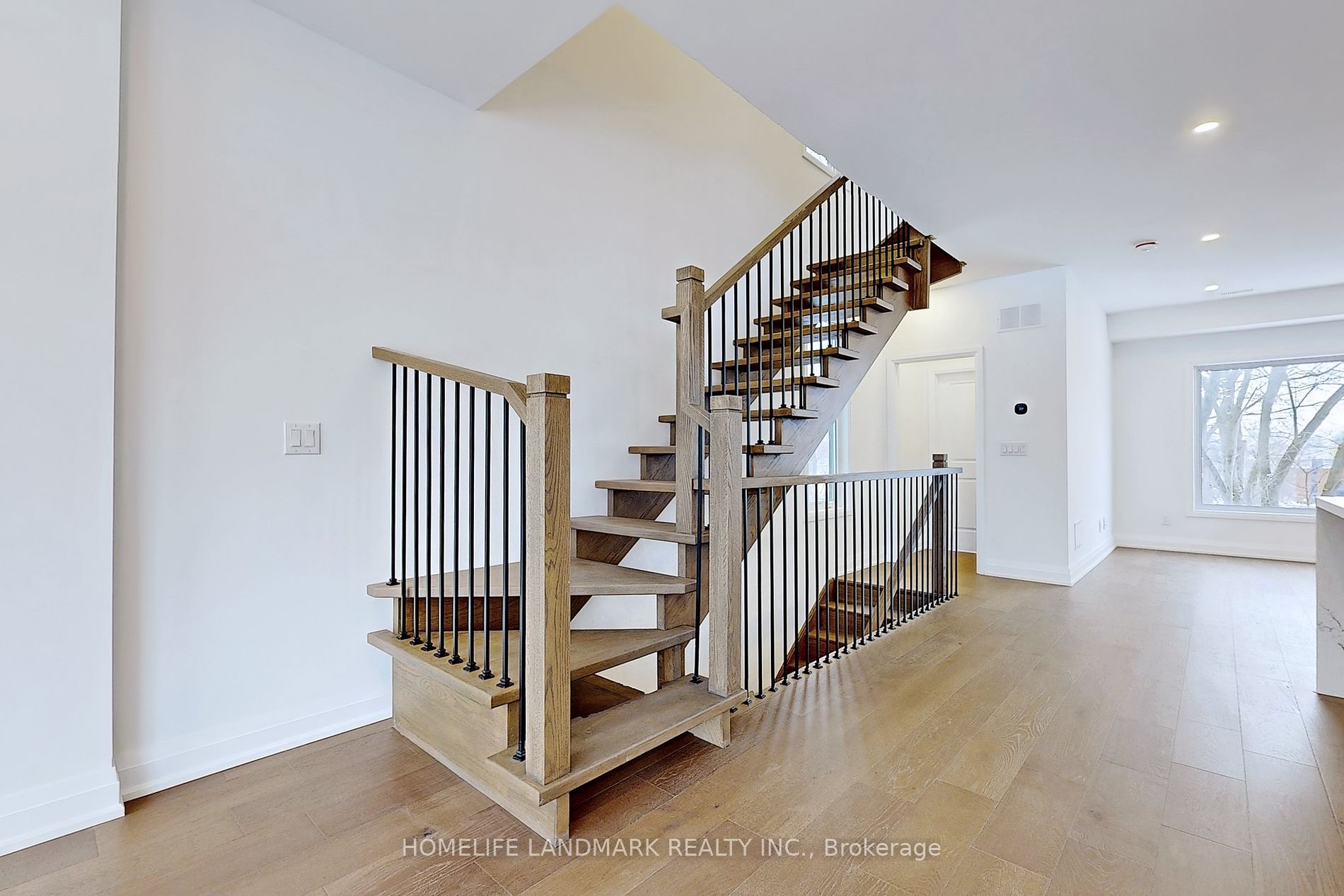 35 Persica Street, #Upper