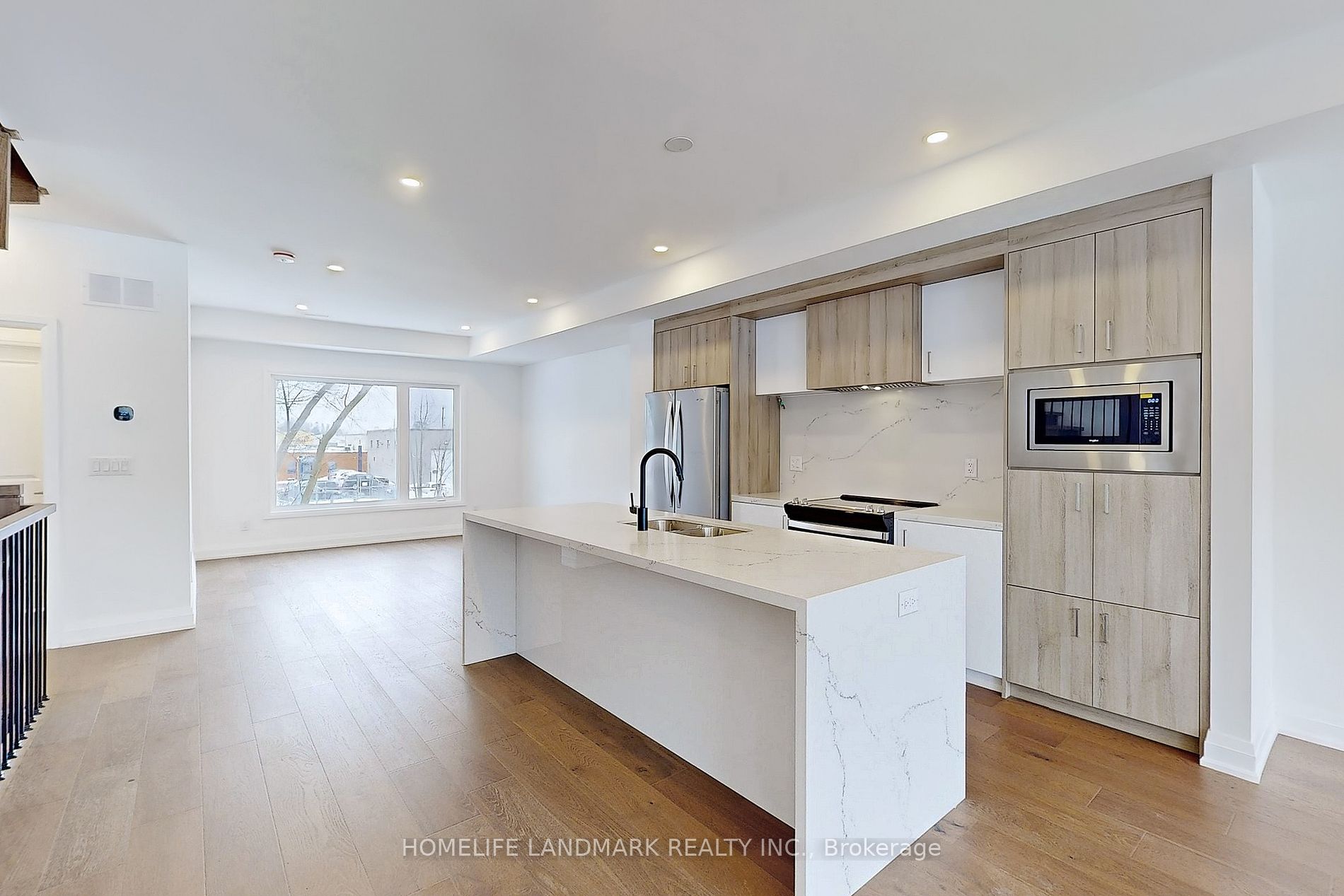 35 Persica Street, #Upper
