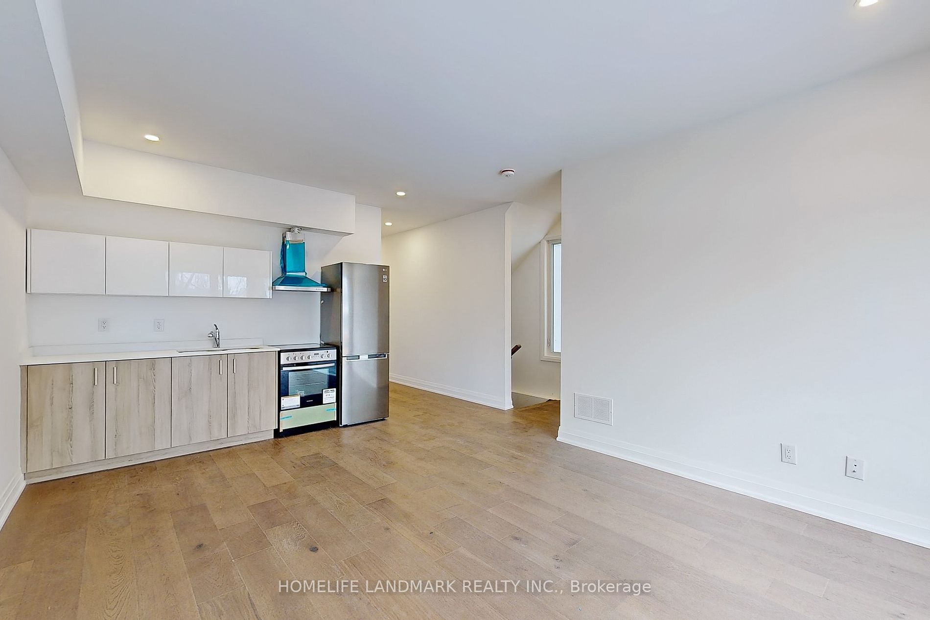 35 Persica Street, #Lower