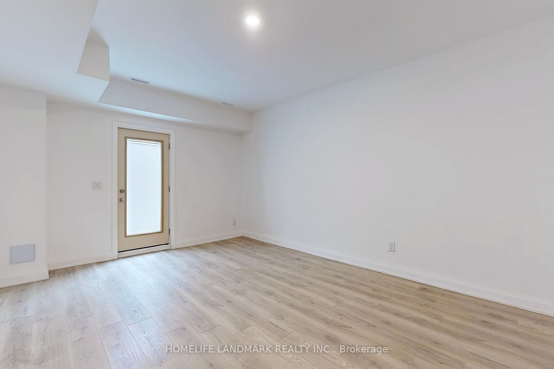 35 Persica Street, #Lower