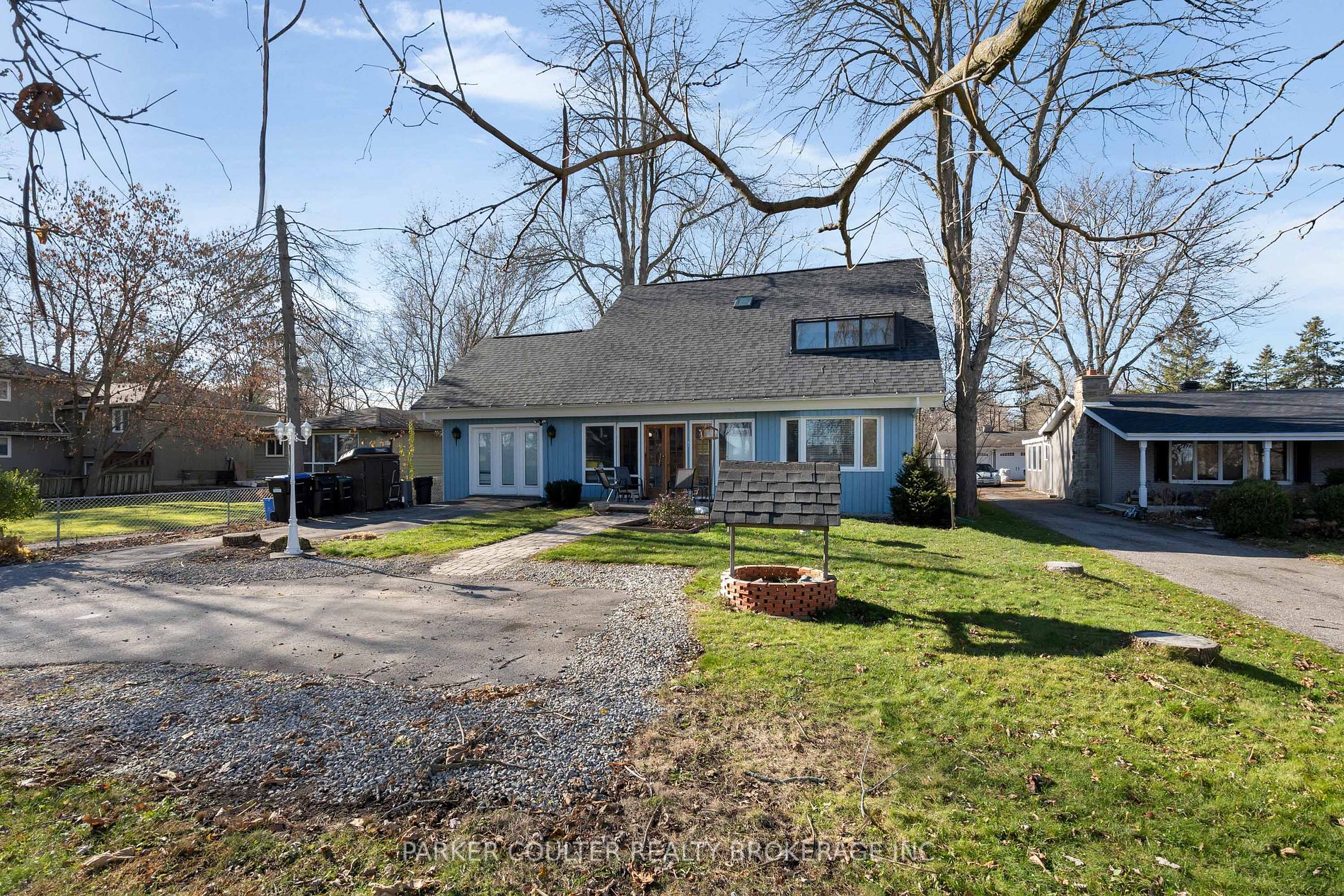 78 Lakeshore Blvd