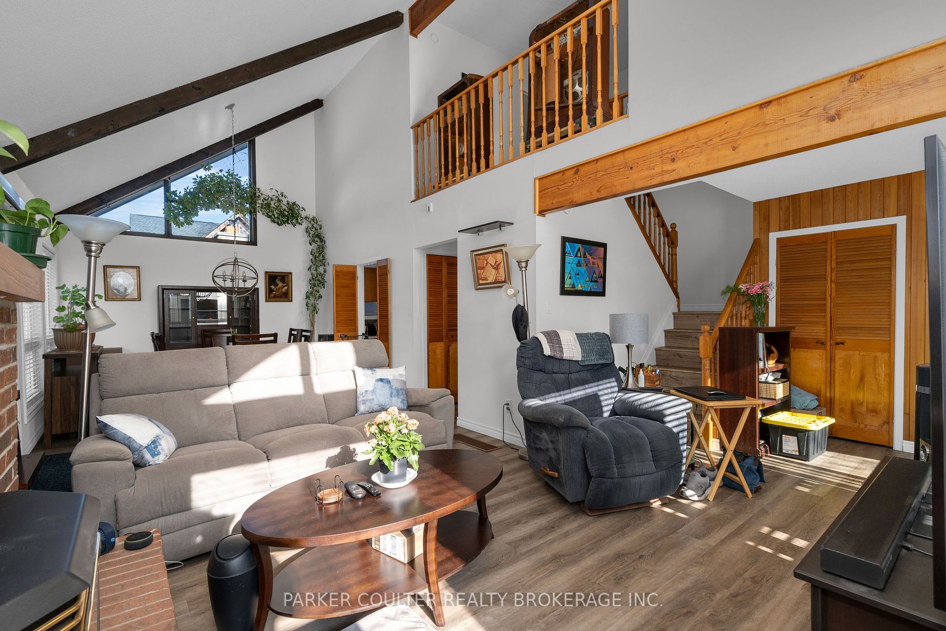 78 Lakeshore Blvd