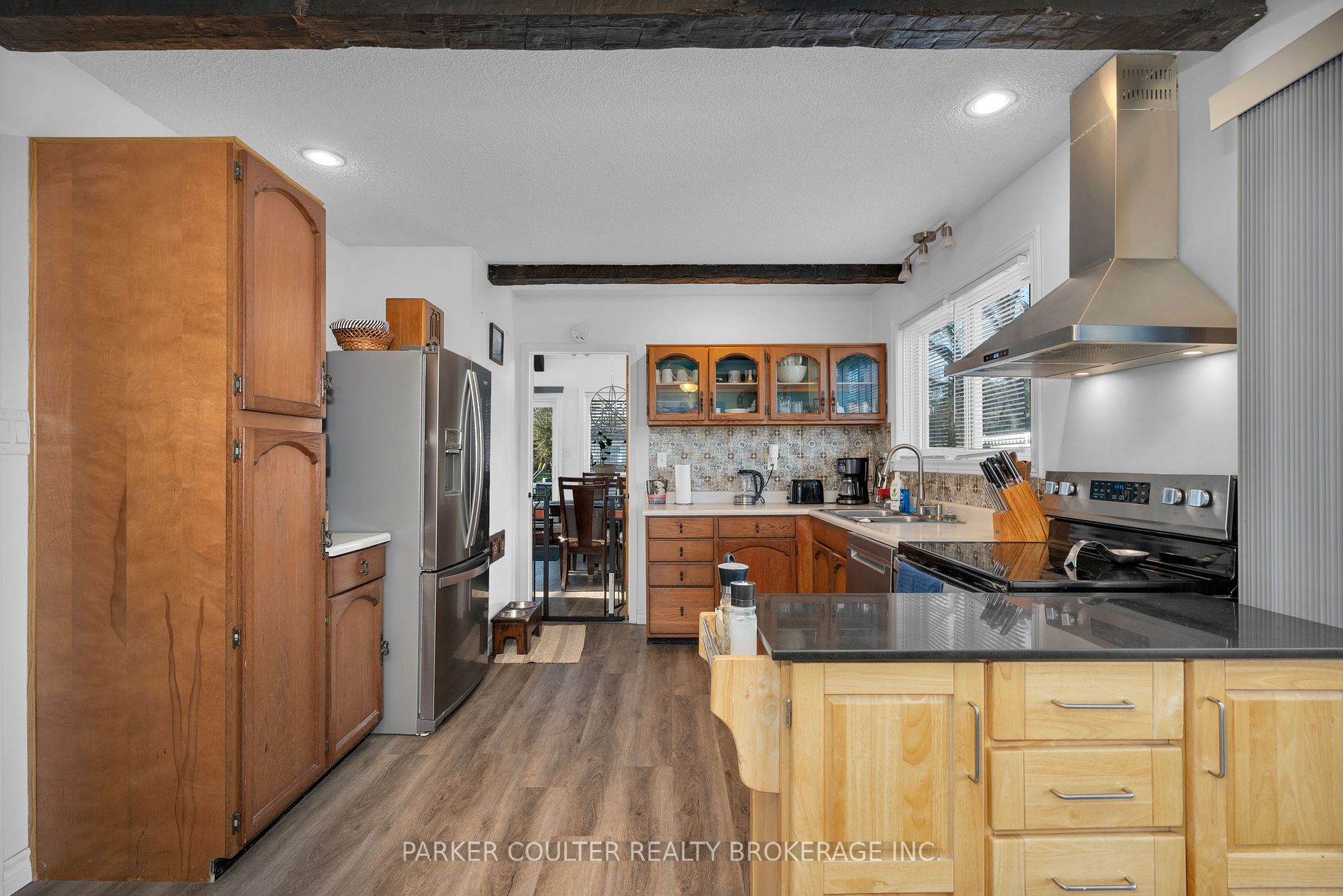 78 Lakeshore Blvd