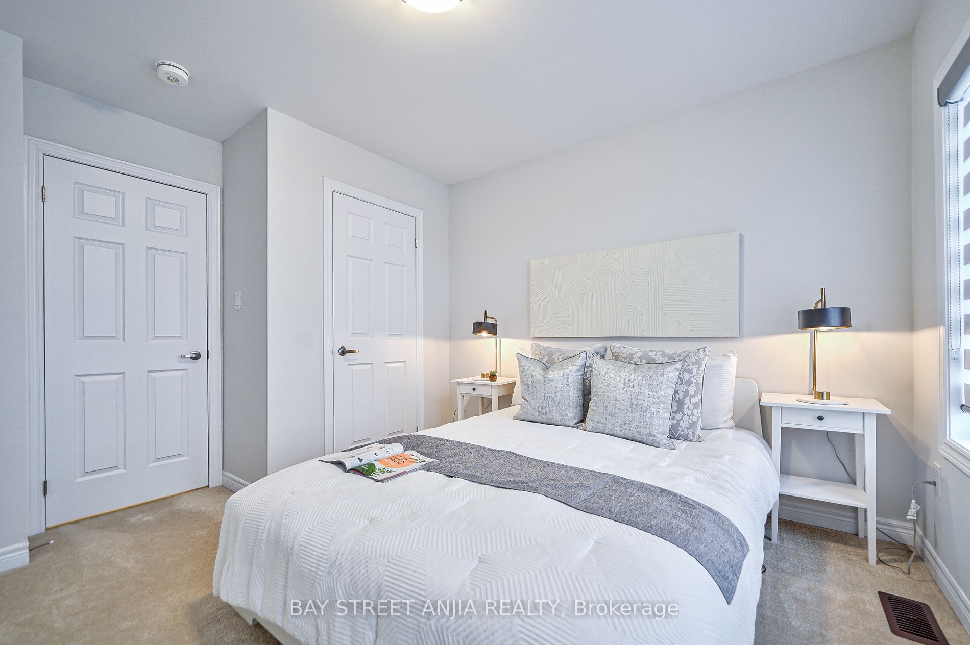 18 Waterleaf Rd