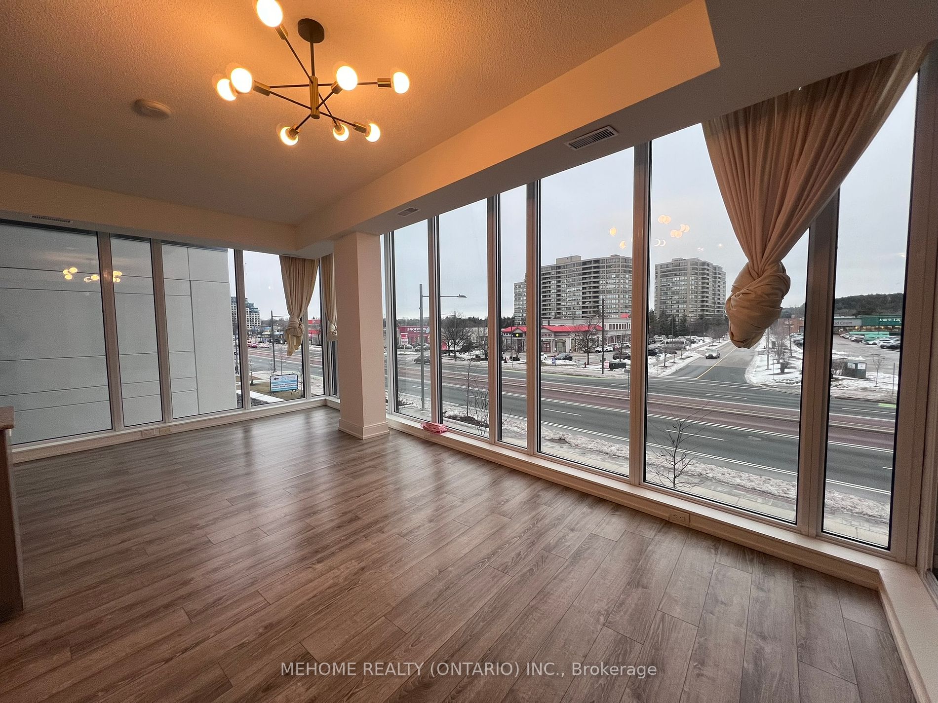 9600 Yonge Street #218B