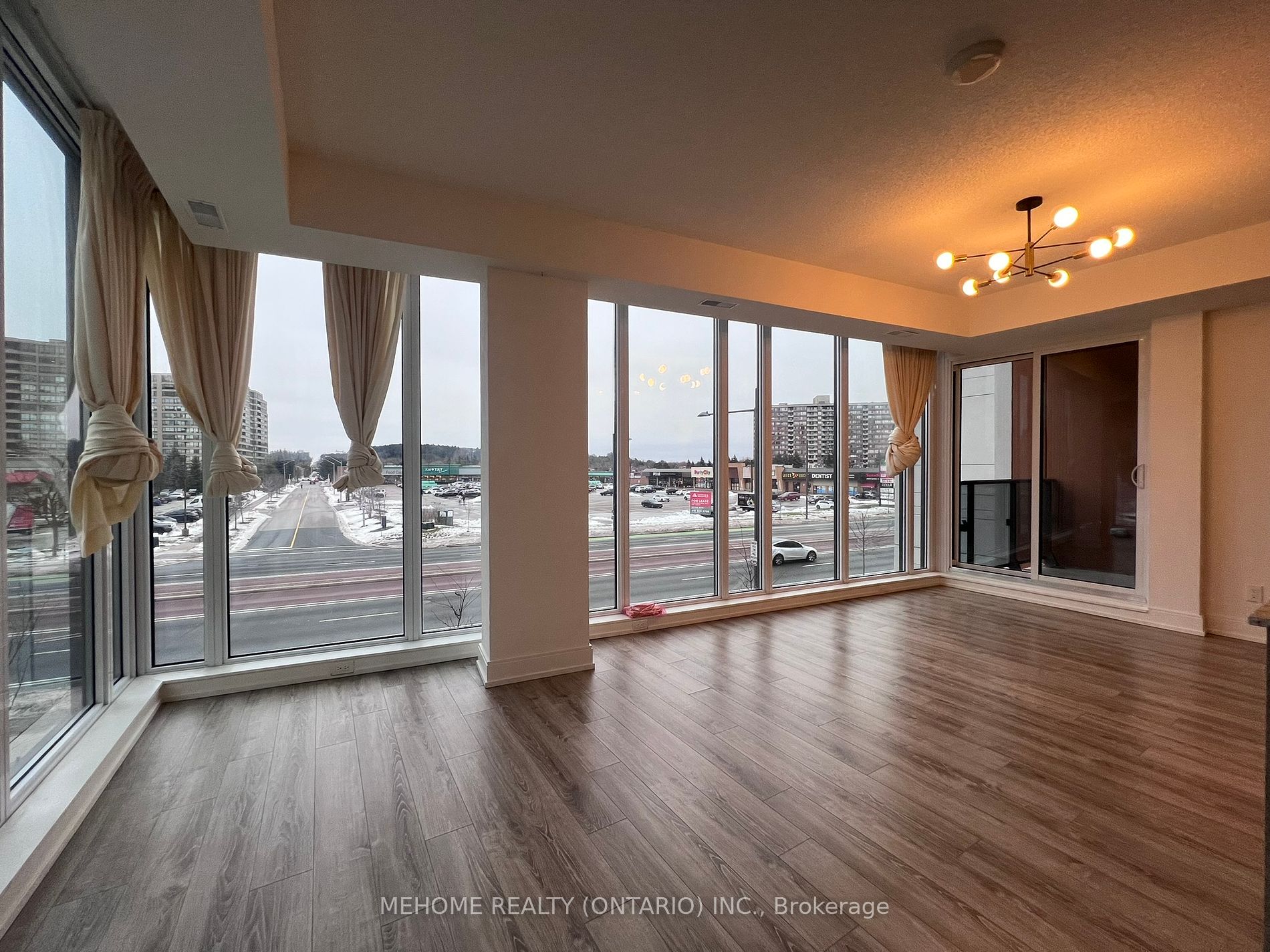 9600 Yonge Street #218B