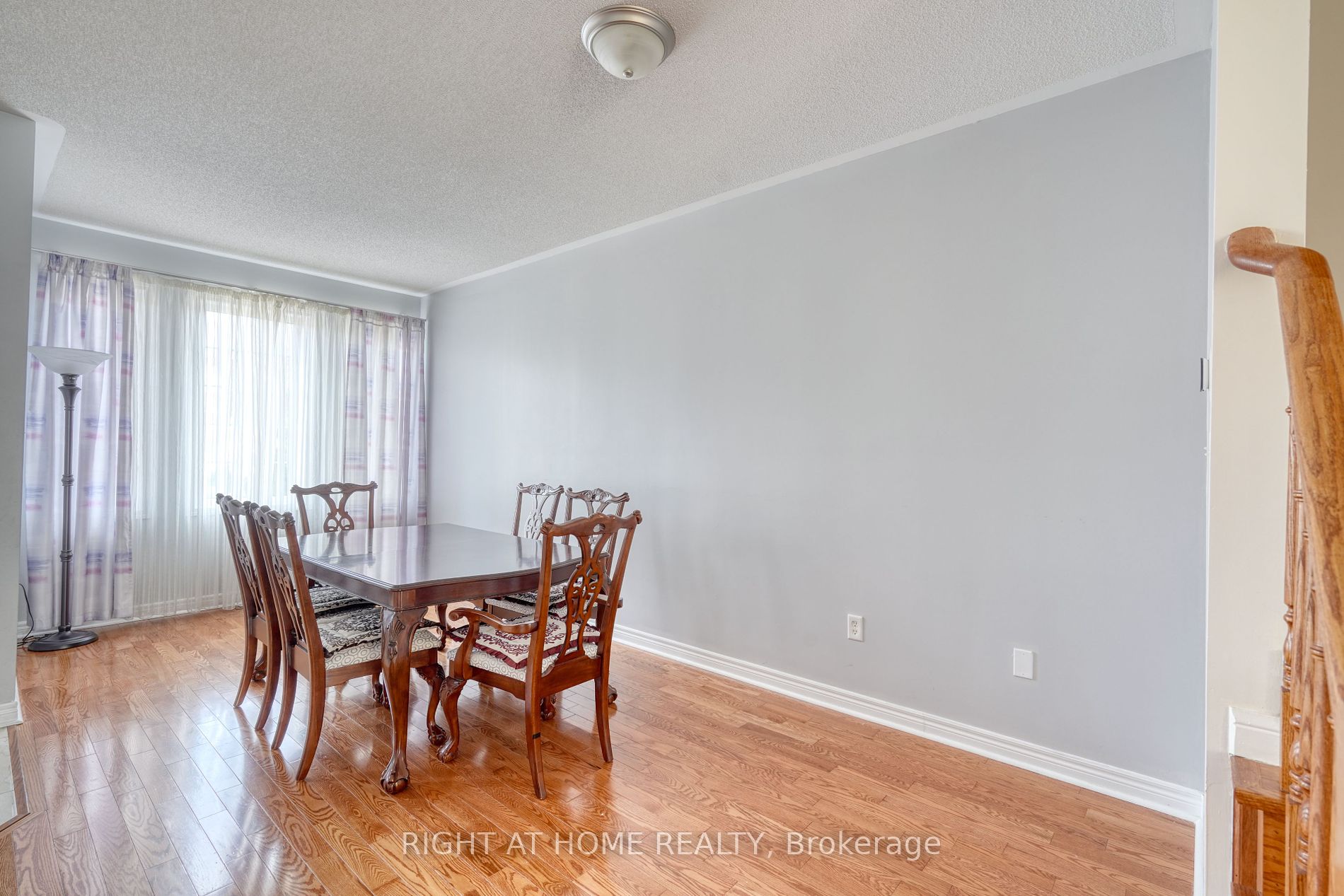 152 Dolce Cres