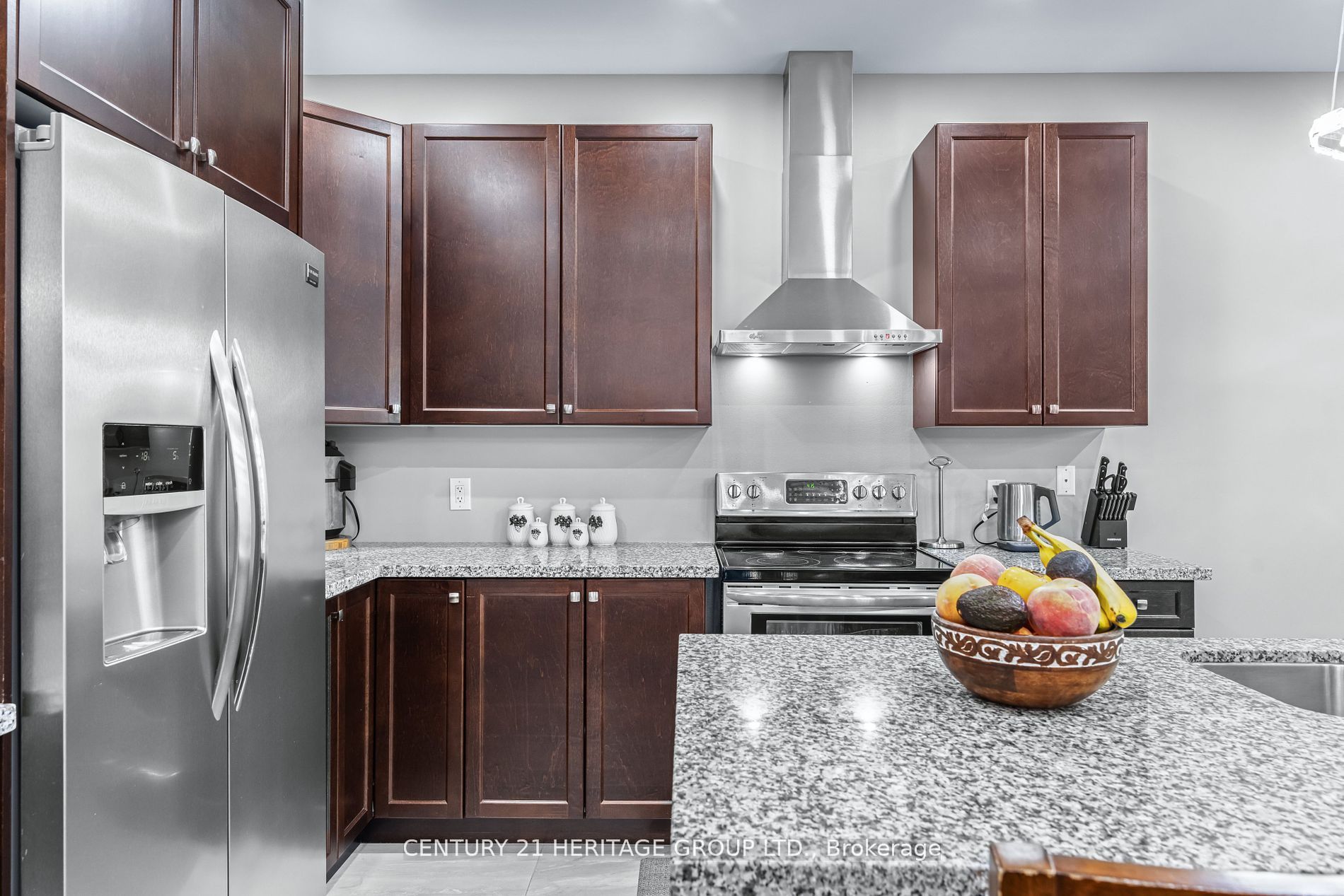 66 Romanelli Cres