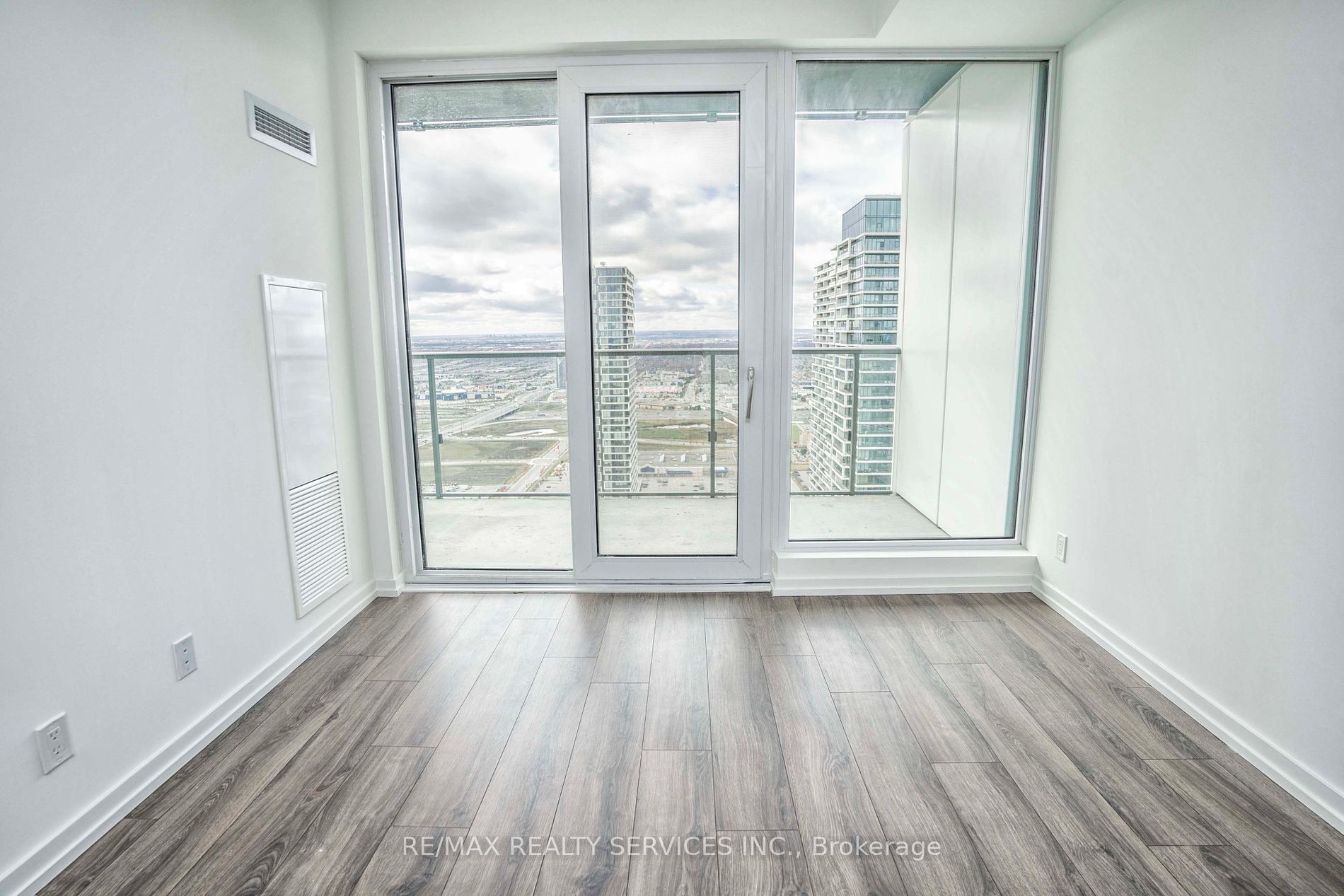 7890 Jane Street #5503