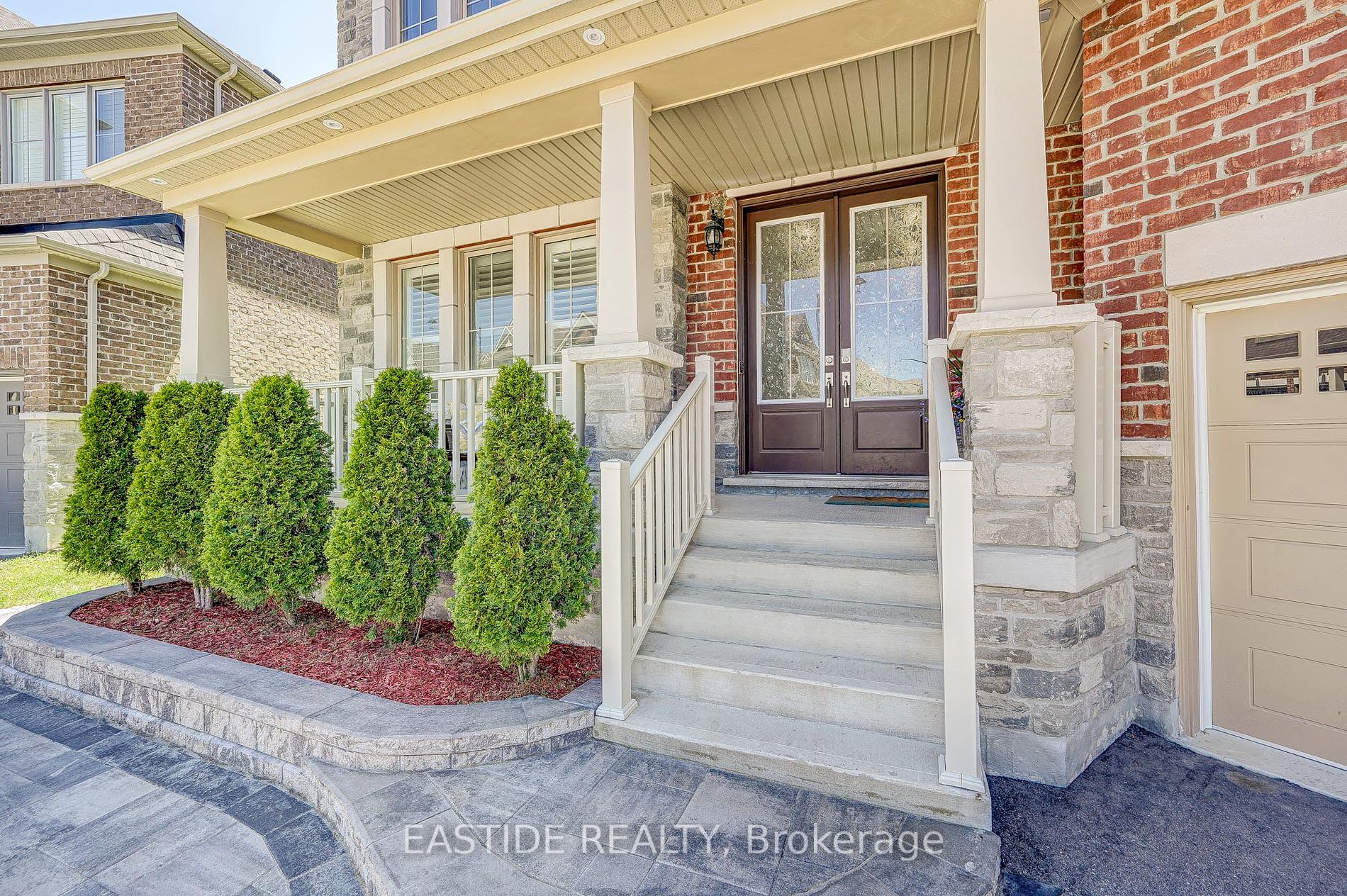 52 Ken Sinclair Cres