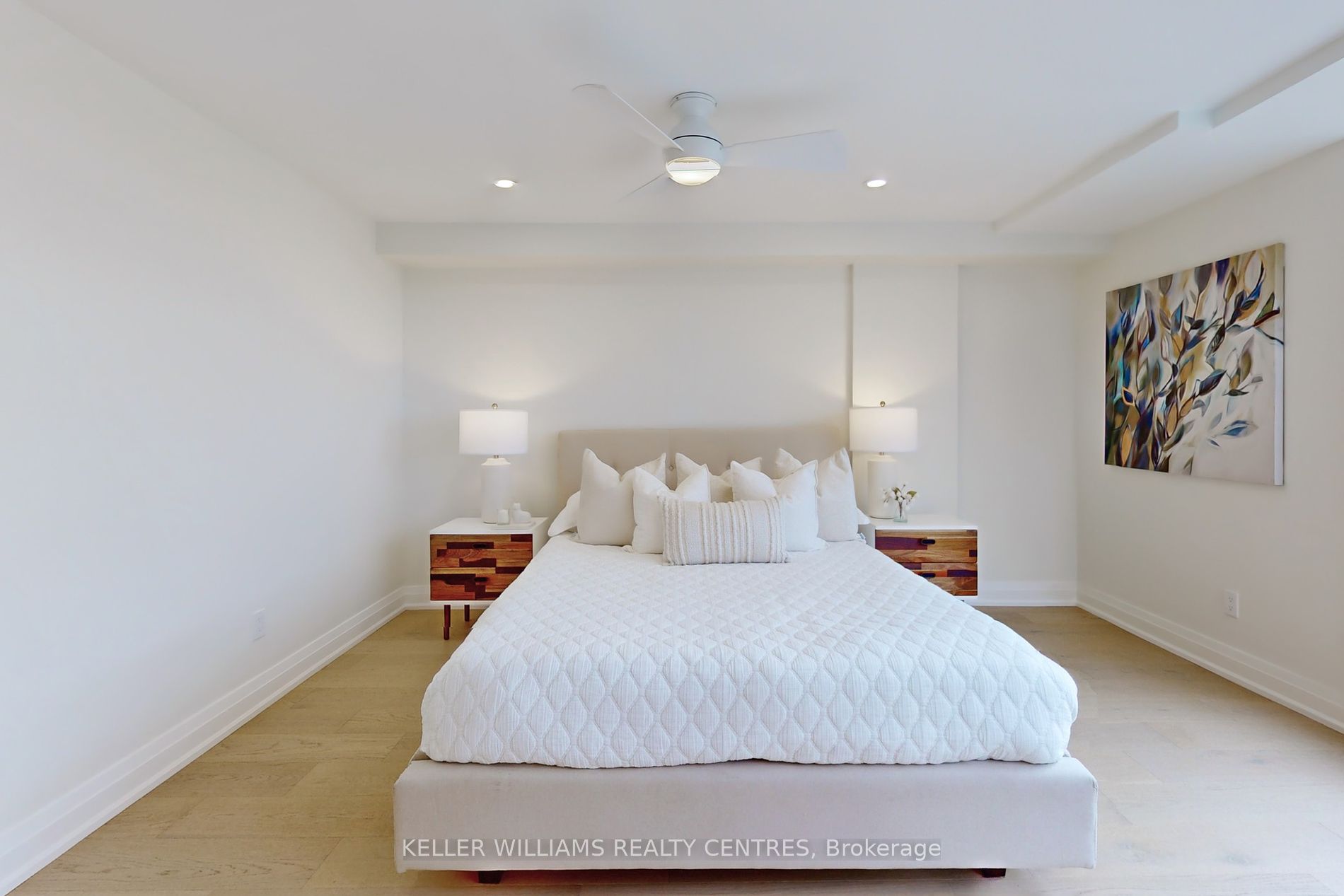 14924 Yonge St, #523