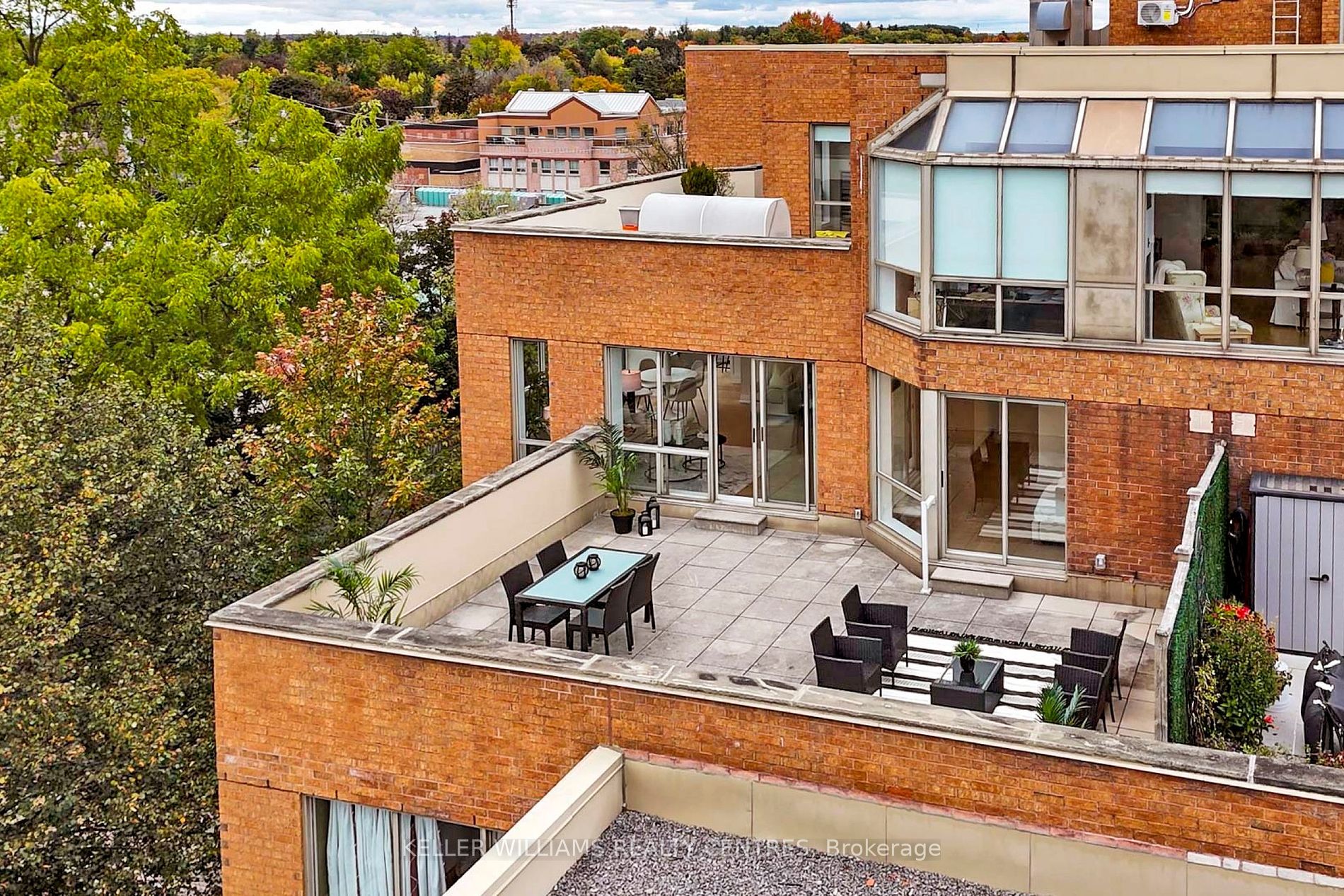 14924 Yonge St, #523