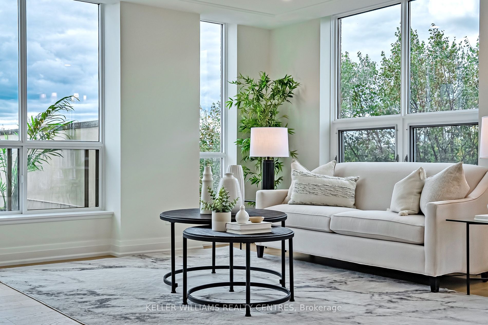 14924 Yonge St, #523