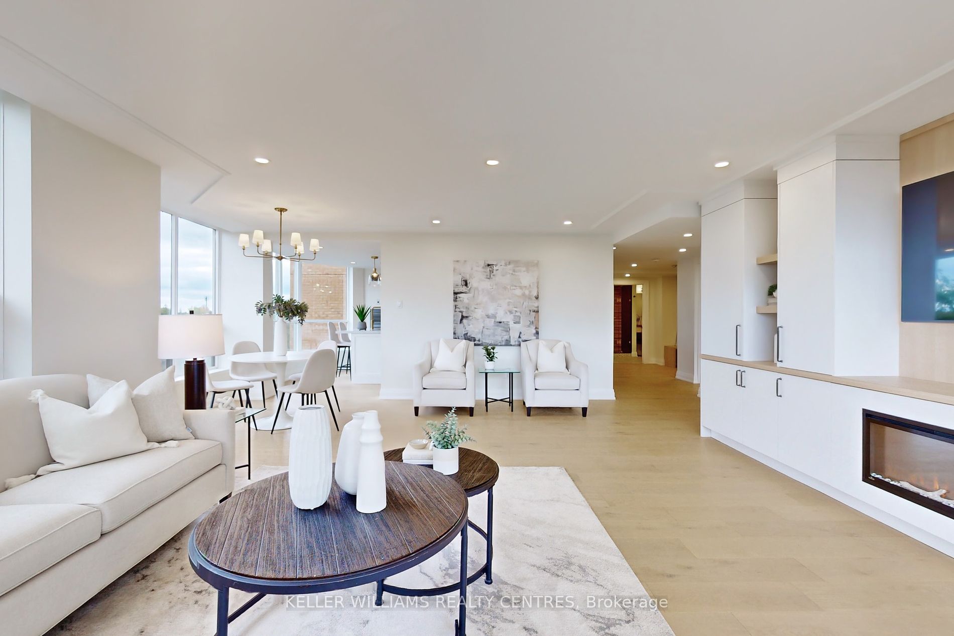 14924 Yonge St, #523