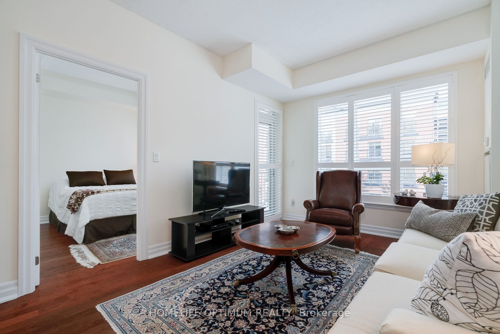 180 John West Way, #324
