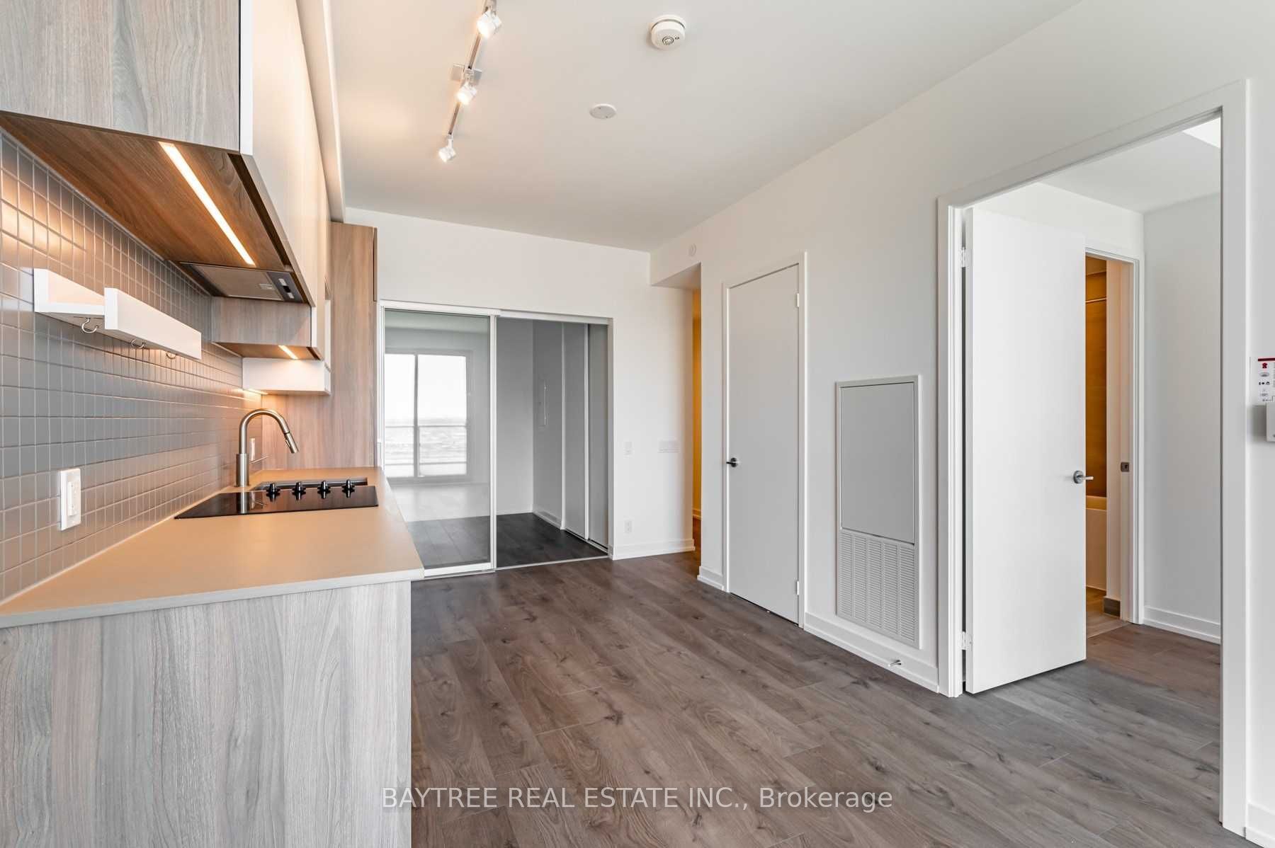 950 Portage Parkway #2005