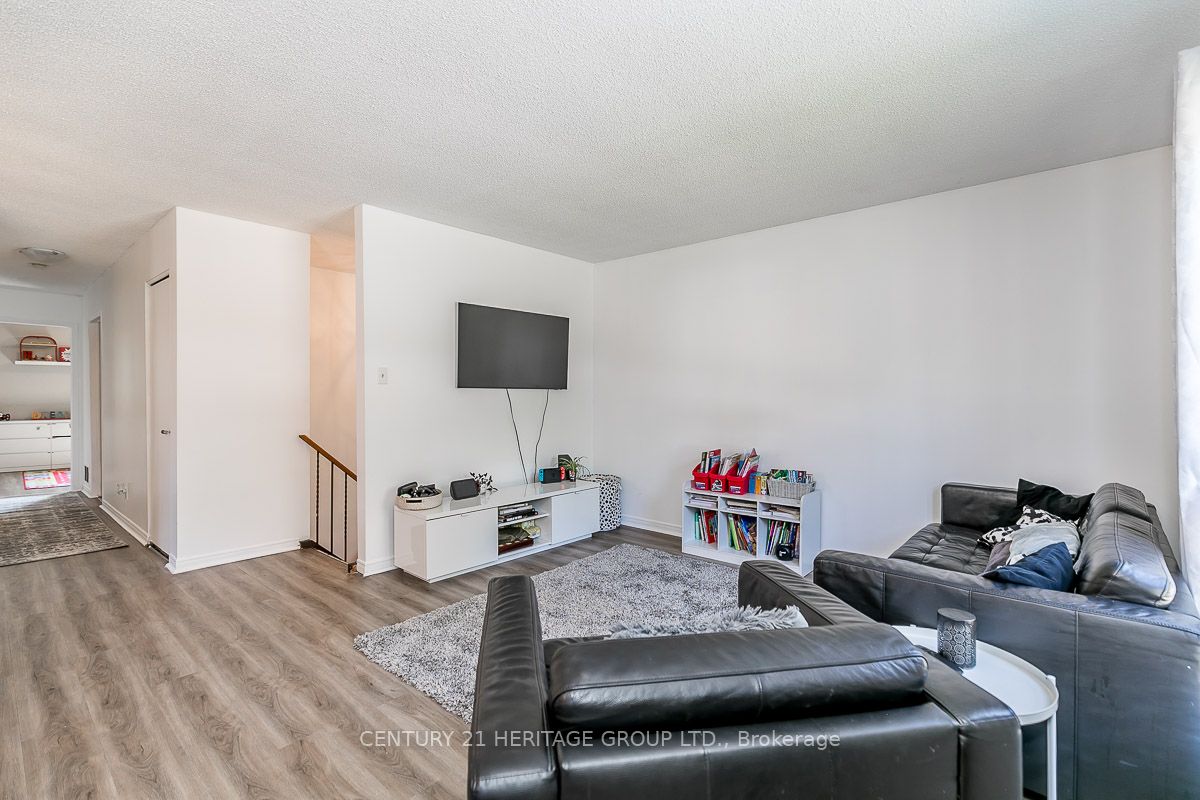 71 Boyne Crescent