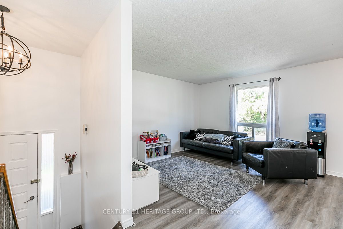 71 Boyne Crescent