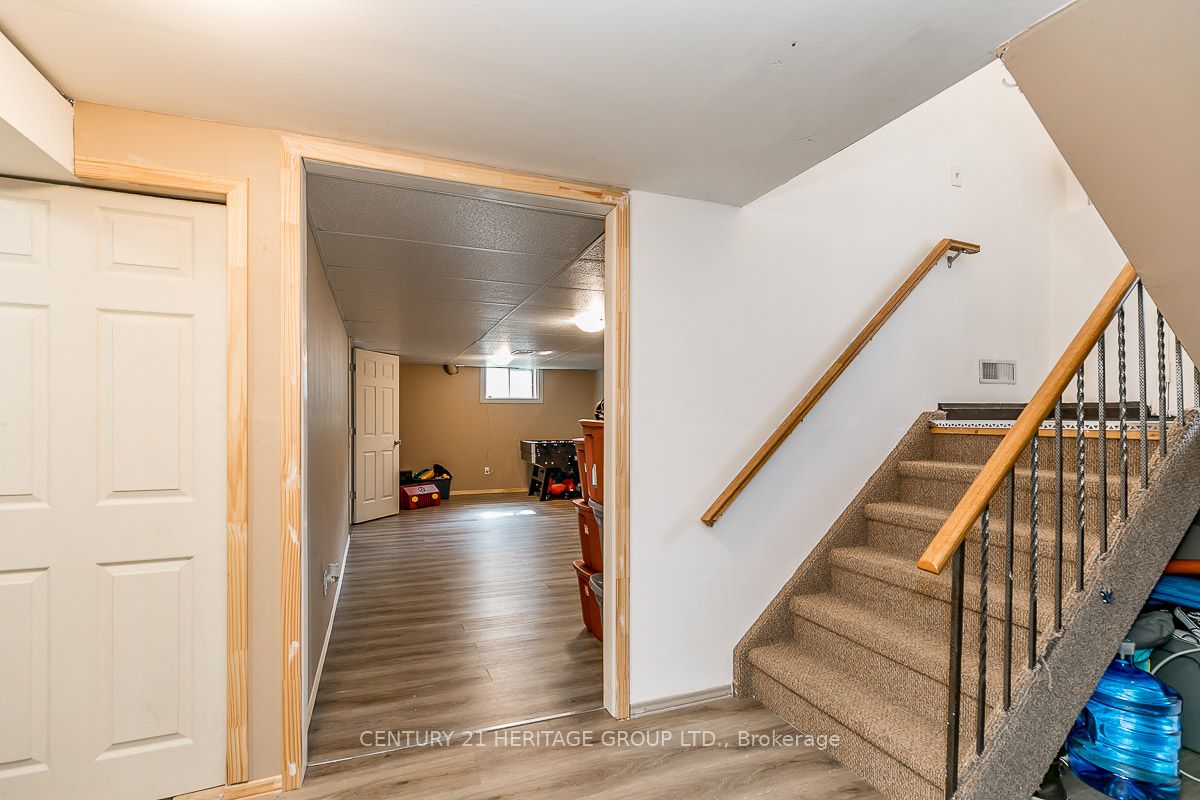 71 Boyne Crescent