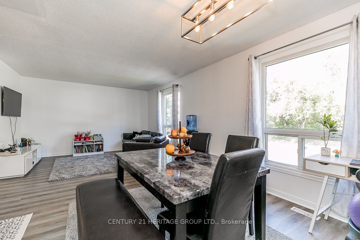 71 Boyne Crescent