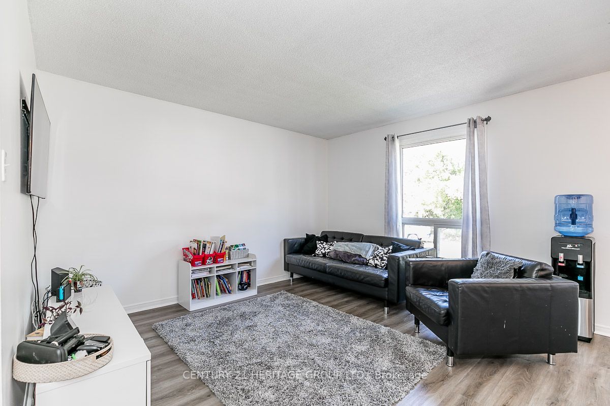 71 Boyne Crescent