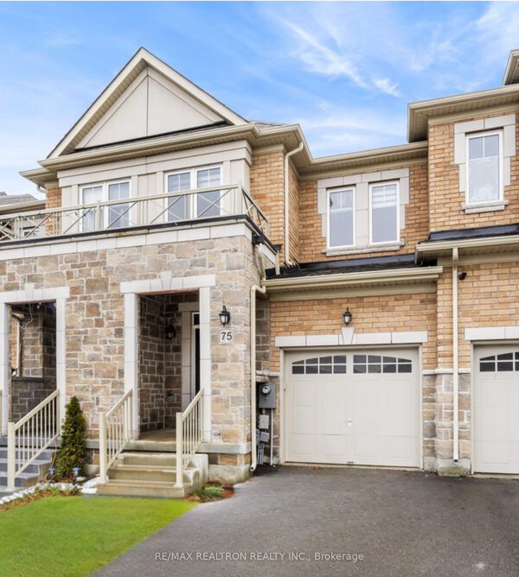 75 Algeo Way