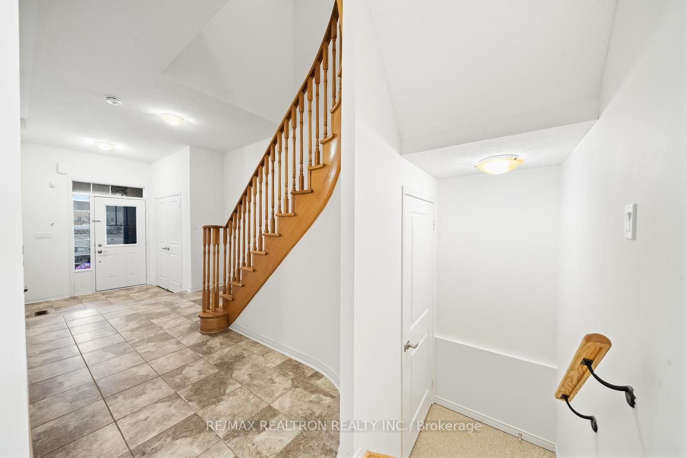 75 Algeo Way