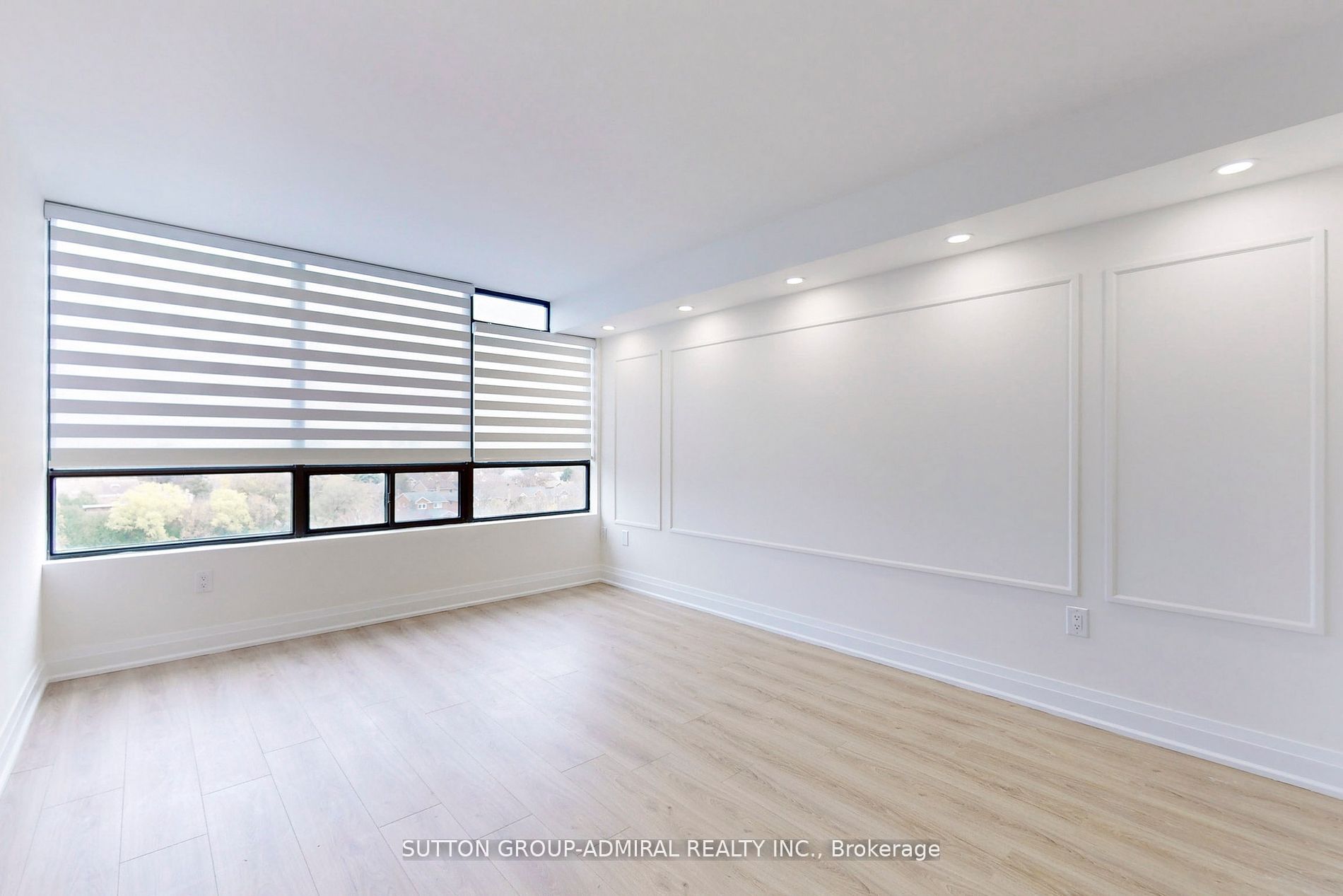7460 Bathurst Street, #706