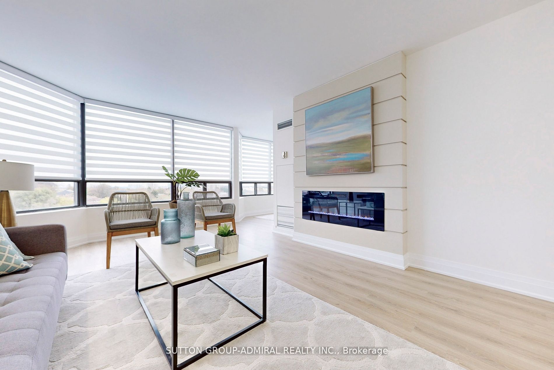 7460 Bathurst Street, #706