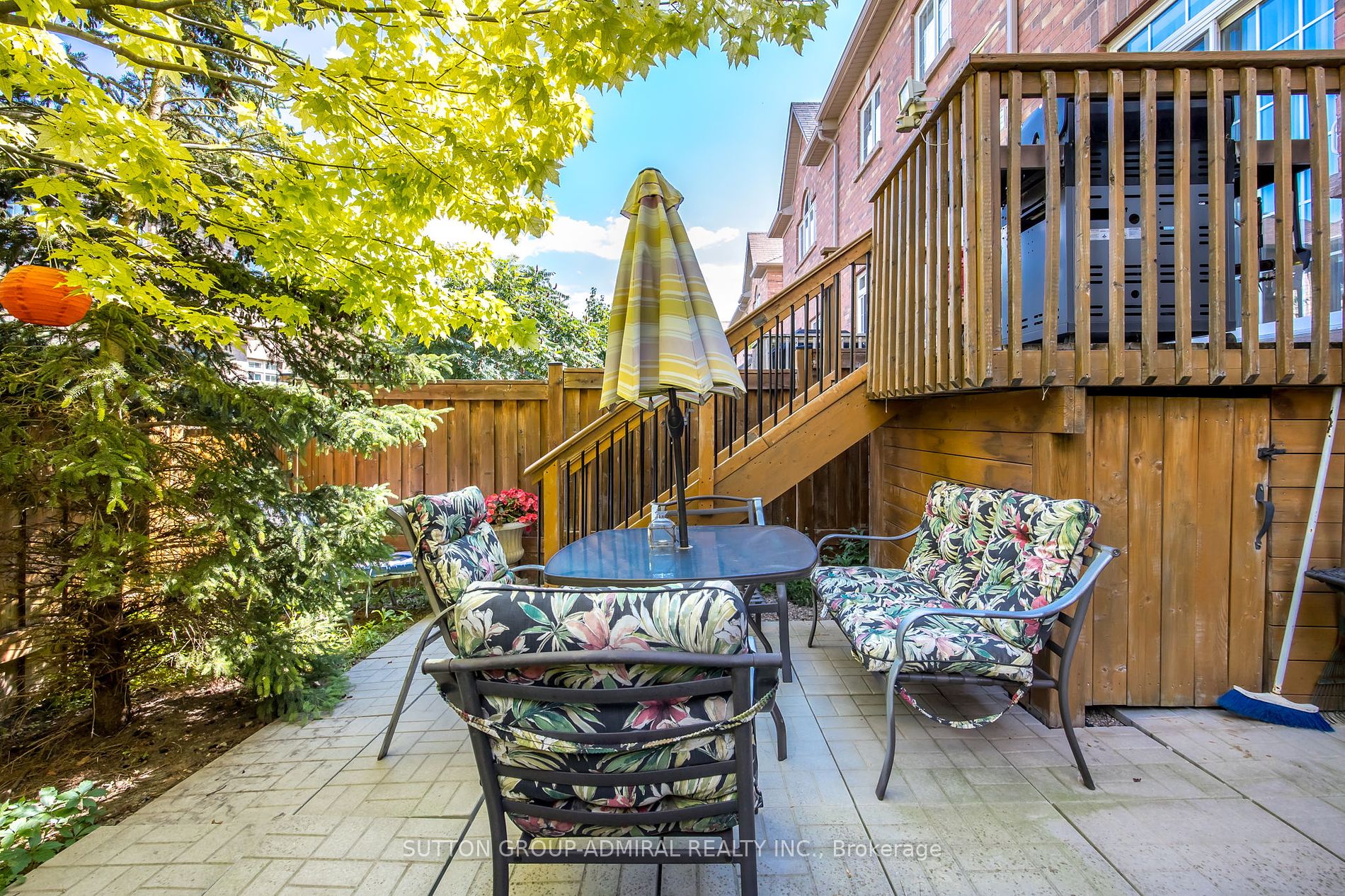 8777 Dufferin St, #44