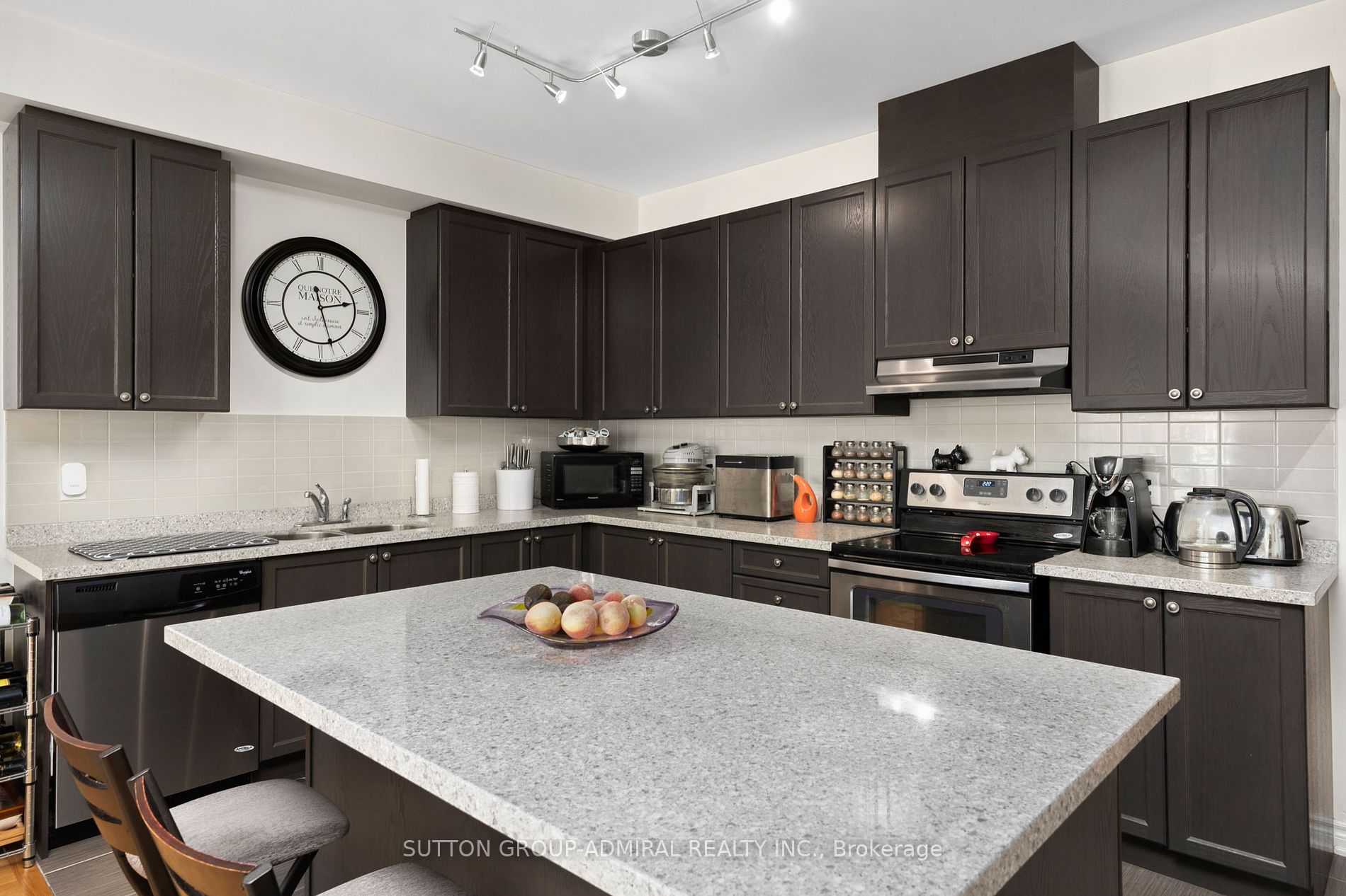 8777 Dufferin St, #44