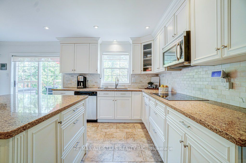 15 Rachel Lee Court