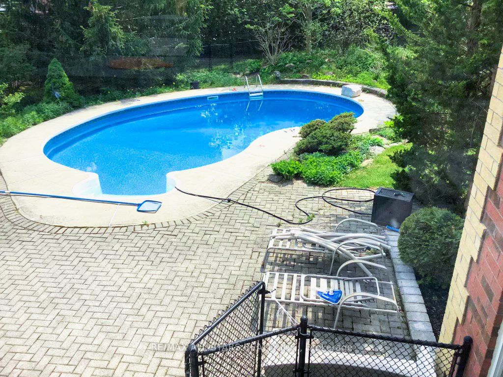 15 Rachel Lee Court