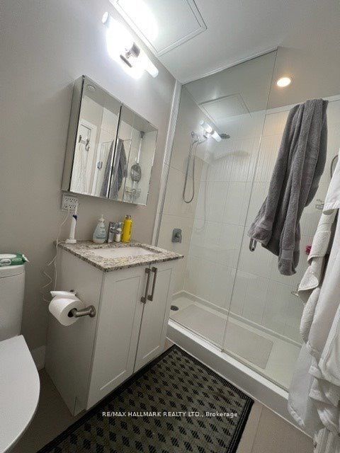 9600 Yonge Street, #1711