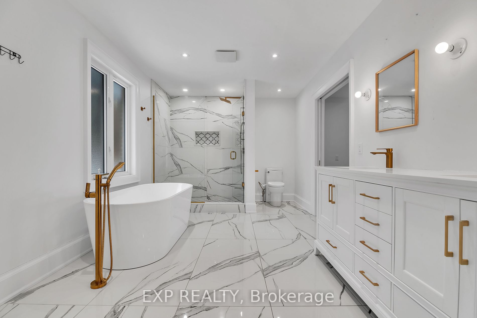 24 Nobleview Dr