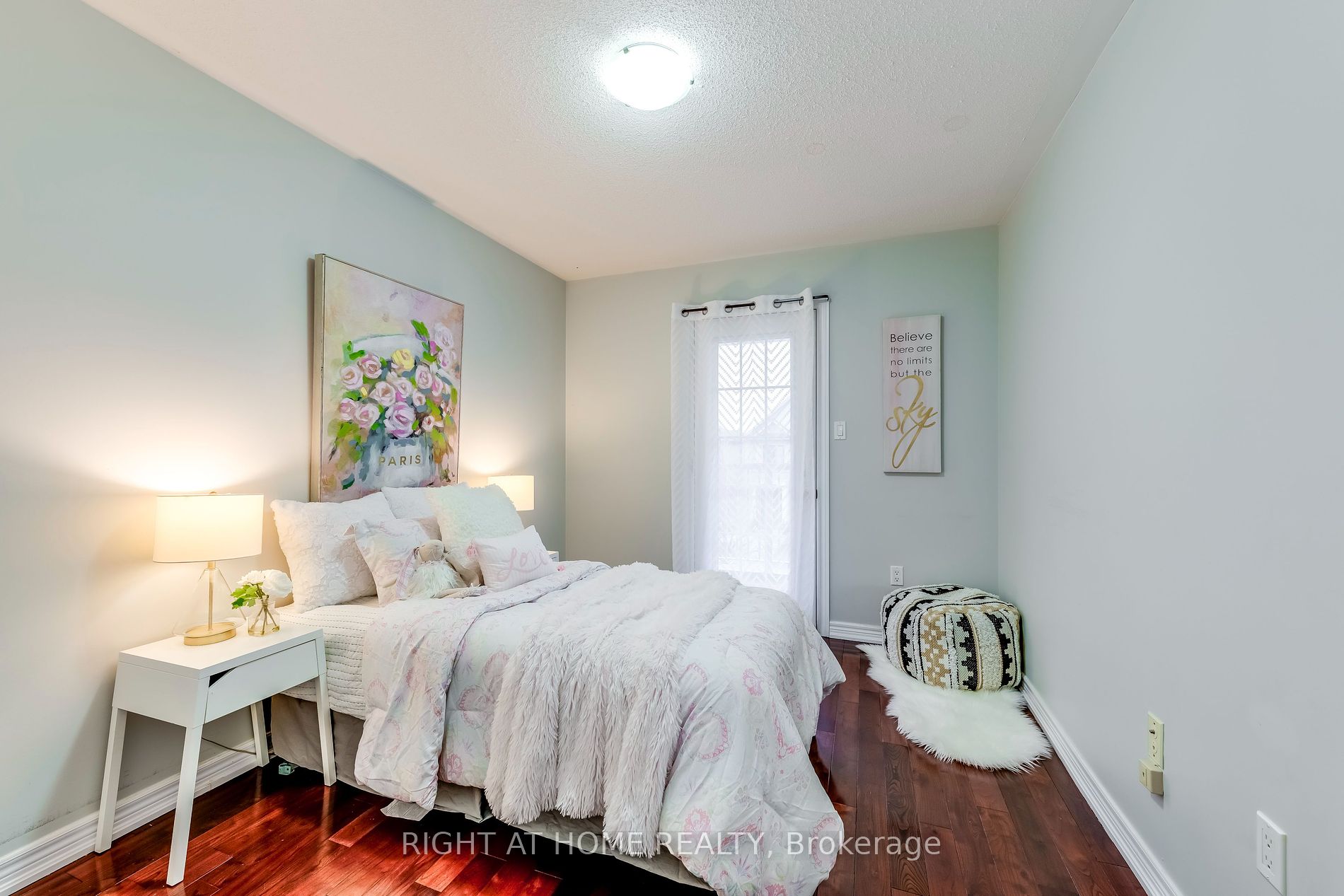 28 Ozner Cres