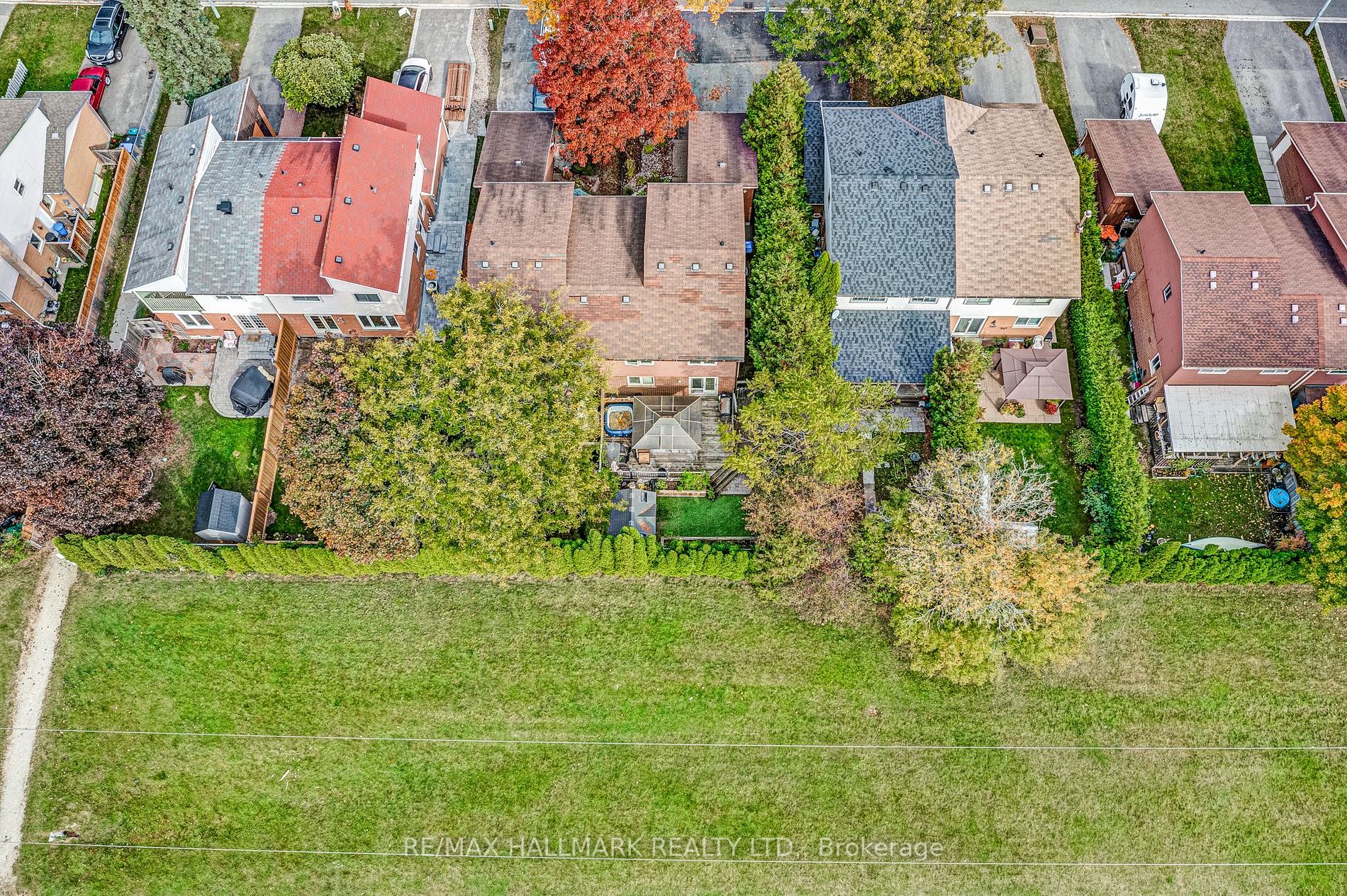 242 COLLINGS Avenue