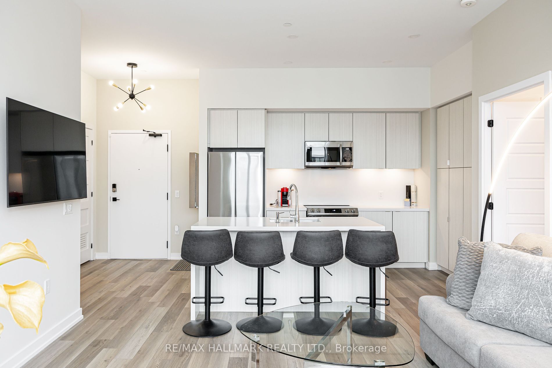 415 Sea Ray Avenue, #432