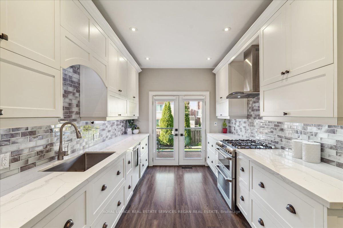 209 Sylwood Cres