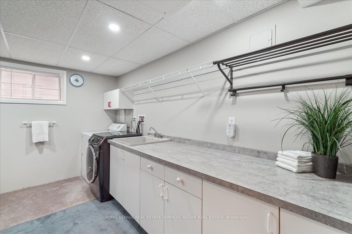 209 Sylwood Cres